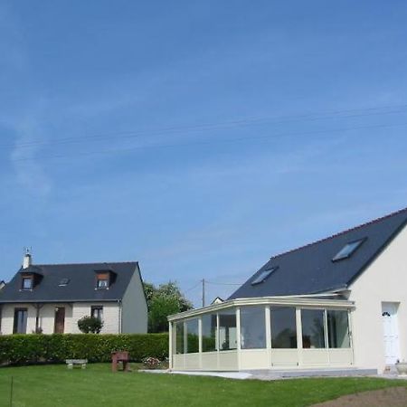 Chambres D'Hotes Chez Rejane Crasville  外观 照片