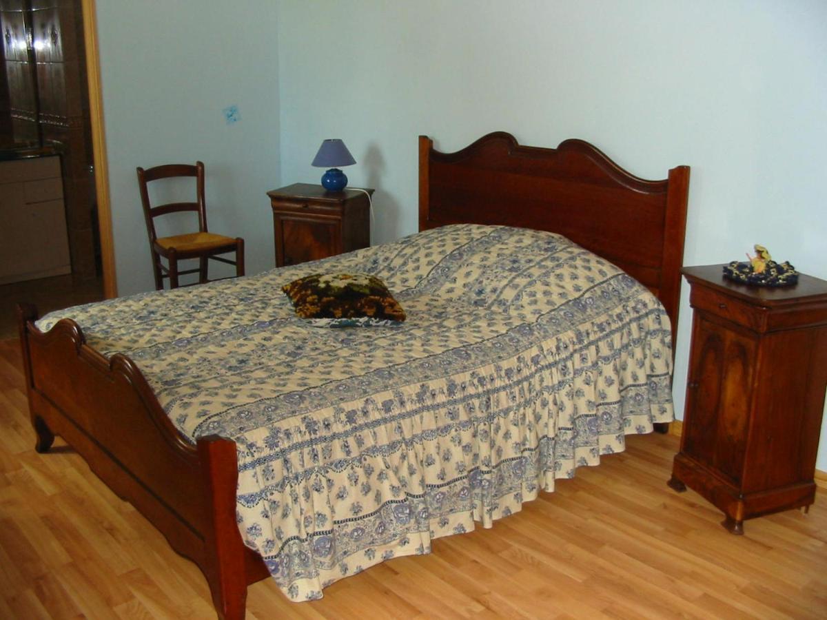 Chambres D'Hotes Chez Rejane Crasville  外观 照片