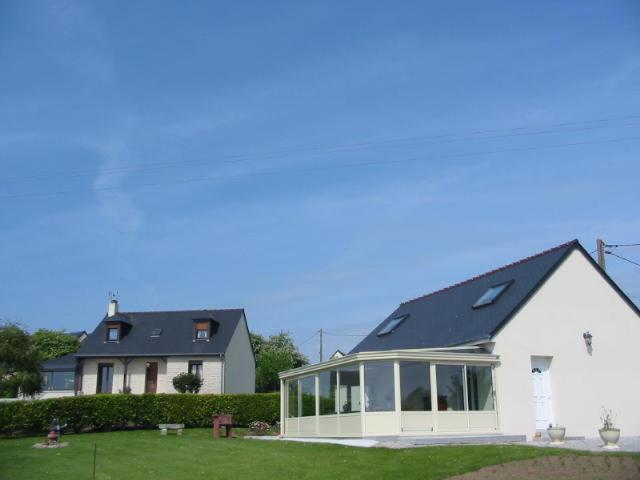 Chambres D'Hotes Chez Rejane Crasville  外观 照片